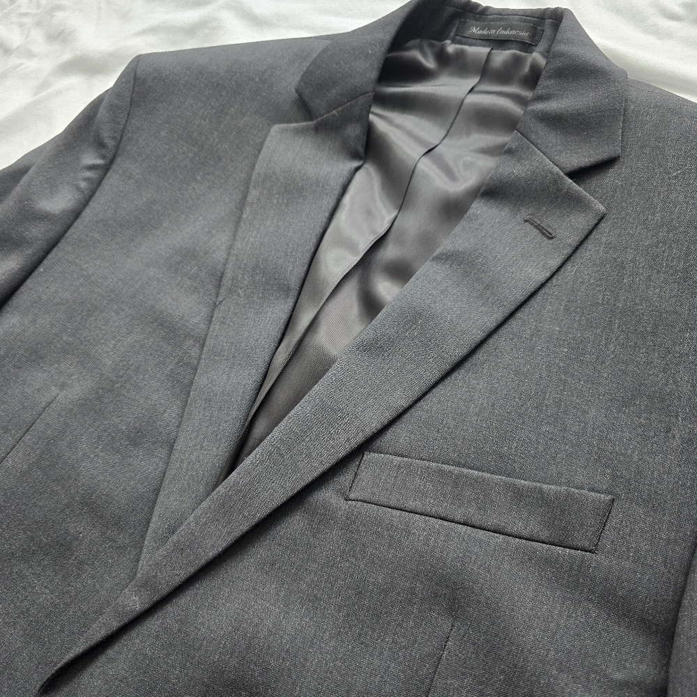 Calvin Klein Dark Gray Wool Blazer 40R Two Button Suit Jacket